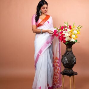 Kayaaz Women's  cotton White Saree  With Unstitched Blouse Piece - Image 4